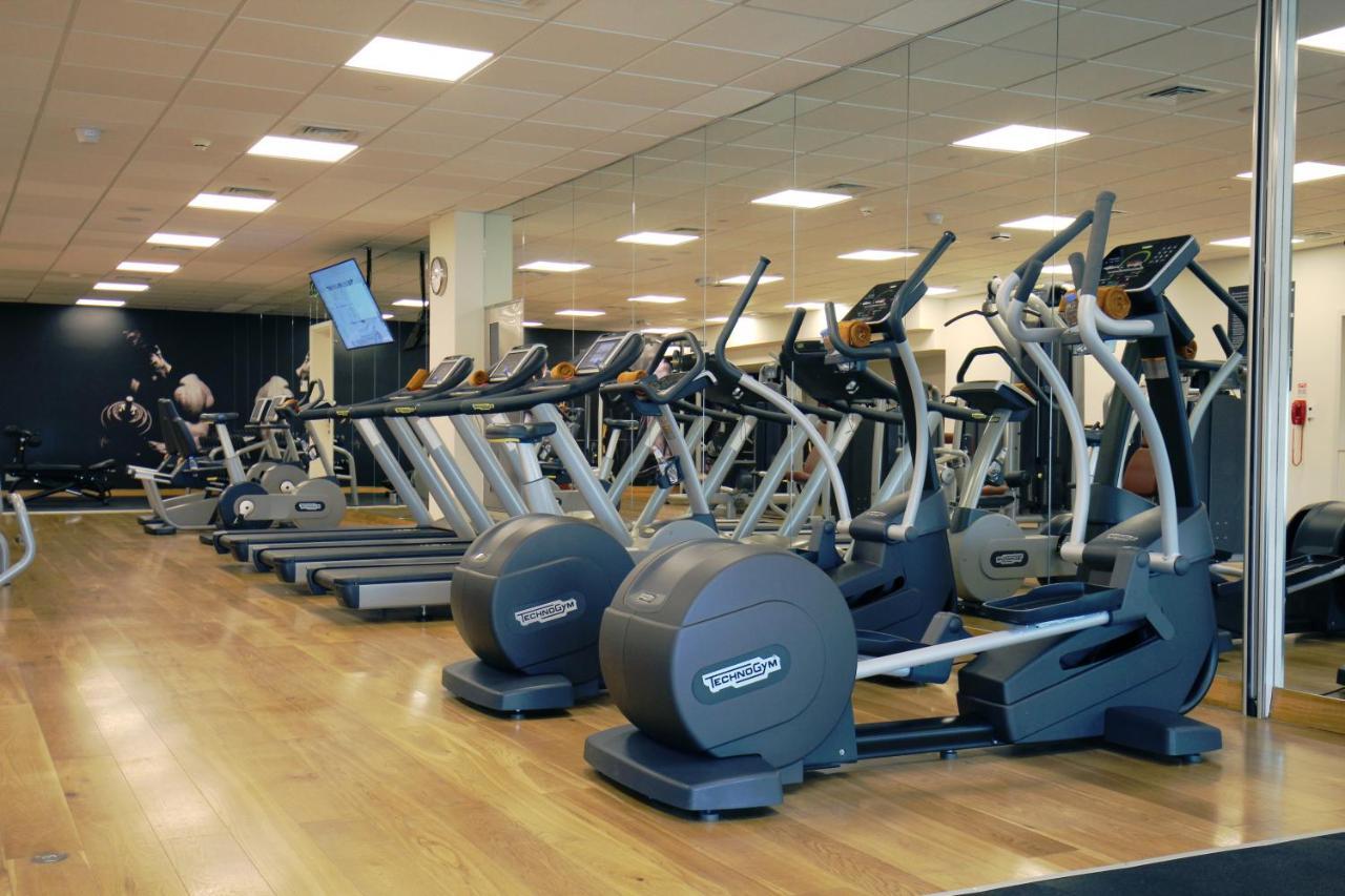 The Hotel Galleria Jeddah, Curio Collection By Hilton Bagian luar foto Elliptical cross trainer