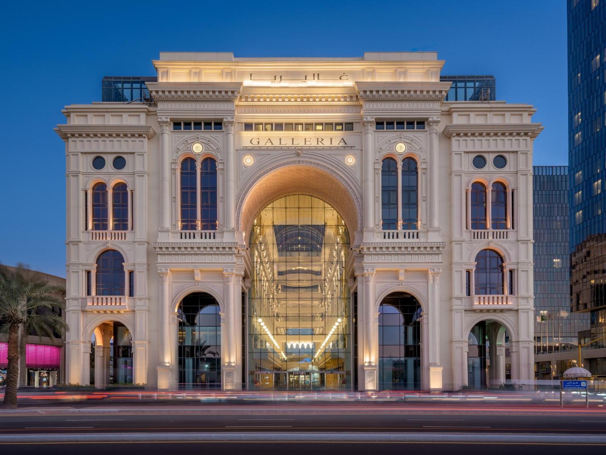 The Hotel Galleria Jeddah, Curio Collection By Hilton Bagian luar foto The Galleria